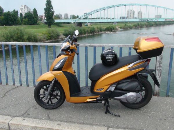 kymco people GTi300