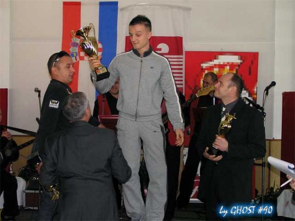 b_600_450_16777215_00_images_stories_natjecanja_vijesti_nagrade2007_2007sezona9.jpg