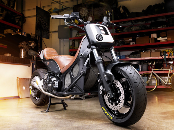 Hyper Modified TMAX by Roland Sands